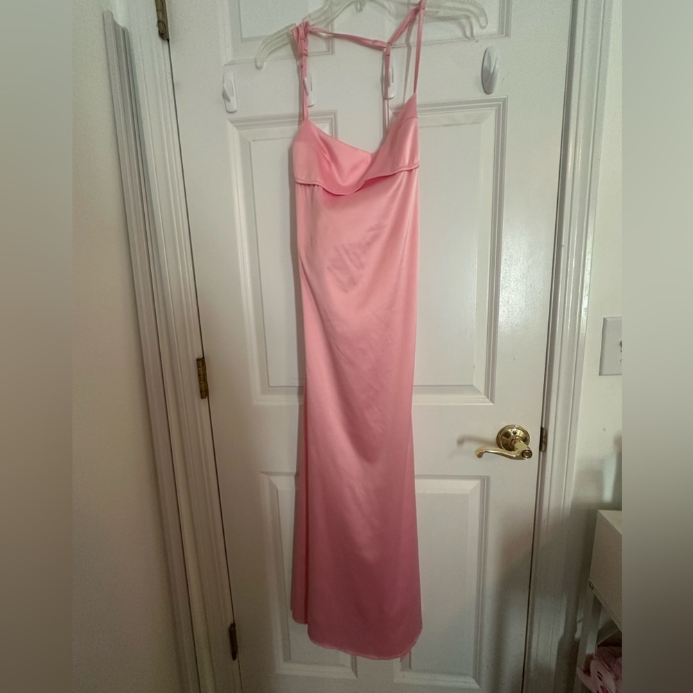 Pink silk prom dress. Size 0-2.